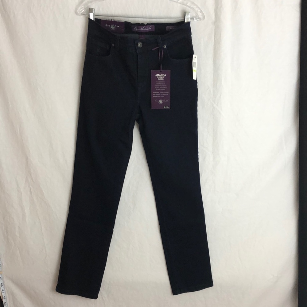 Gloria Vanderbilt Tapered Jeans